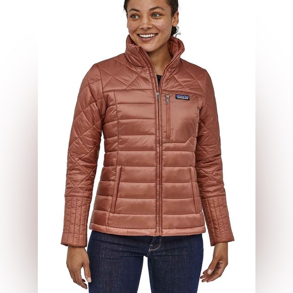 Patagonia Jackets & Blazers - Patagonia Small Radalie Puffer Jacket in Century Pink.